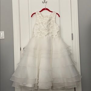 NWT Fancy flowergirl/wedding dress